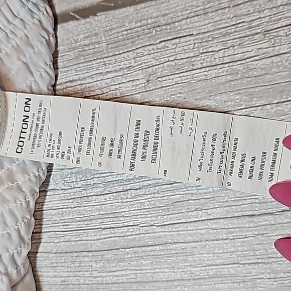 NEW COTTON ON WHITE 3/4 SLEEVE PULLOVER ELASTIC WAIST CROP TOP - Picture 11 of 12